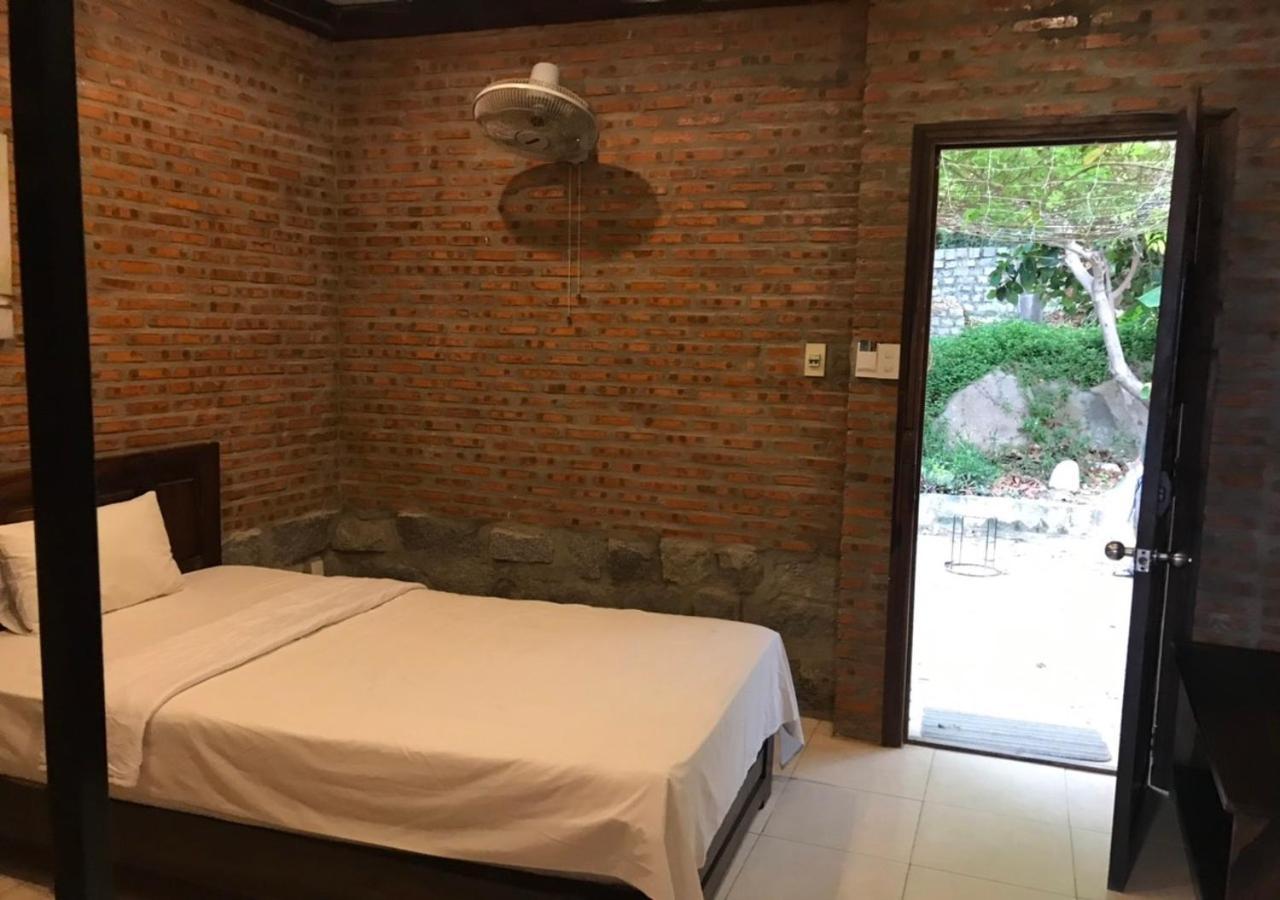 Wild Beach Boutique Resort Ninh Phuoc Exterior photo